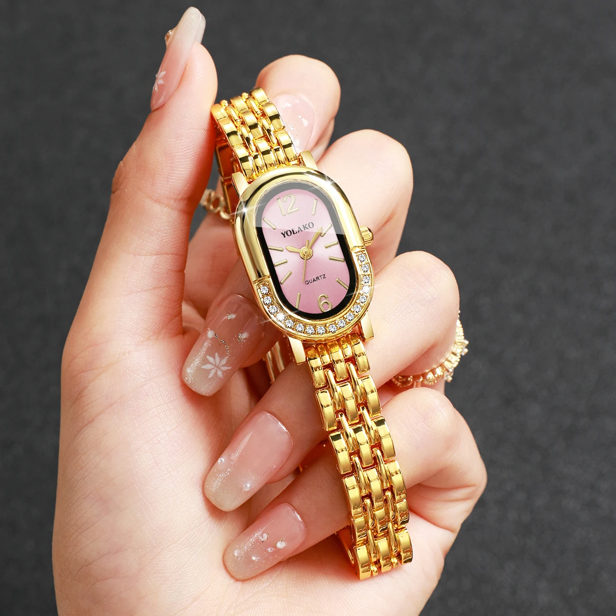 Luxury Watch Holder - Luxury Rhinestone Women Quartz Watch Fashion