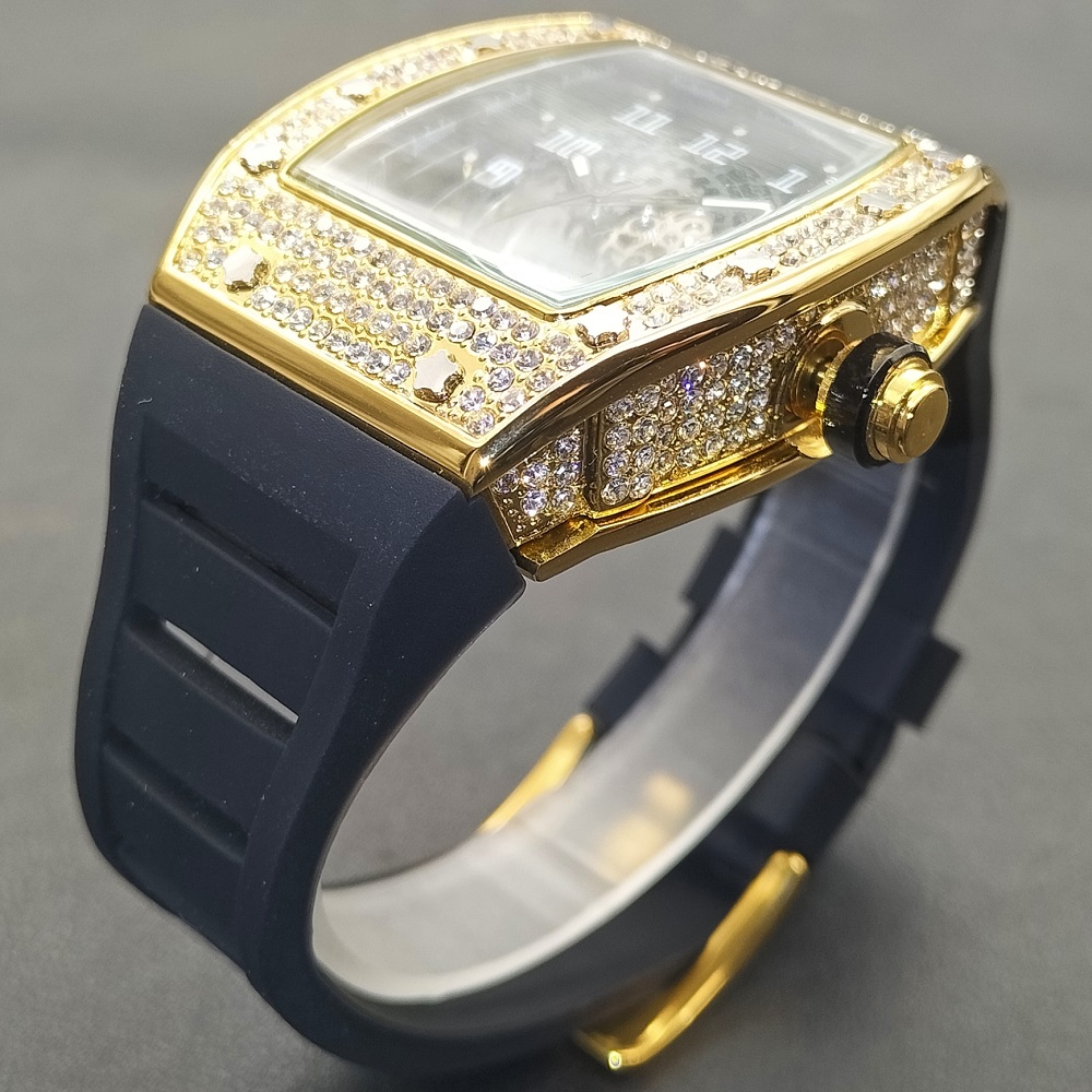 MISSFOX New Men Wrist Watches  - Luxury Watch With Rubber Strap recension och pris