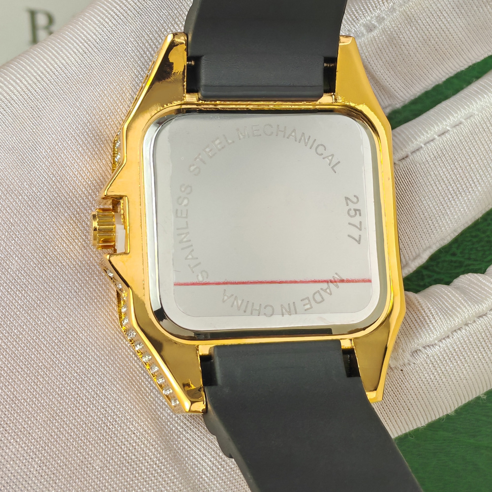 Hip Hop Iced Out Bling Square  - Luxury Watch With Rubber Strap recension och pris