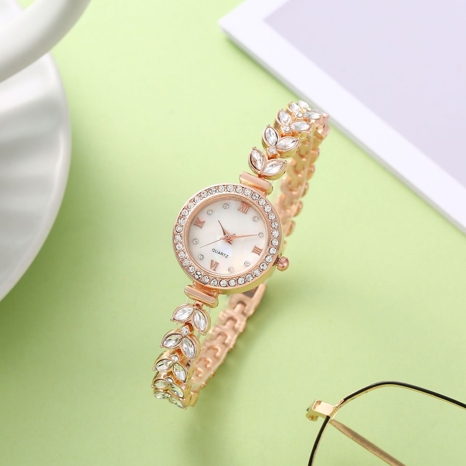 UTHAI W75 Mermaid Women's Watc - Luxury Watch Group recension och pris