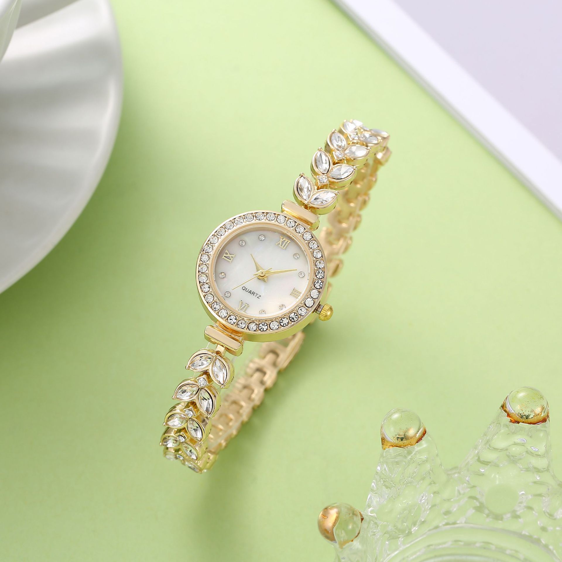 UTHAI W75 Mermaid Women's Watc - Luxury Watch Group recension och pris